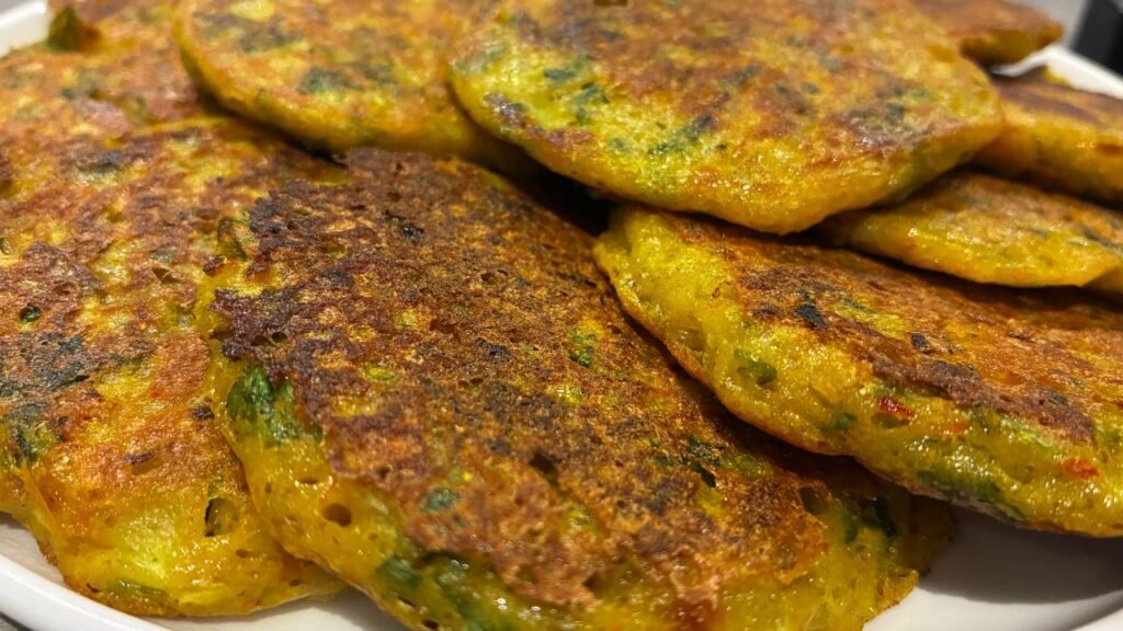 Galettes de quinoa sans gluten, dorées et croustillantes.