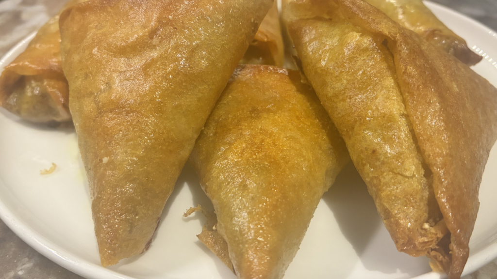 Feuille de brick fine et souple réalisée à partir de quinoa mixé.